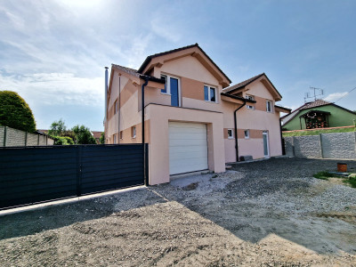 Na predaj novostavba 5-izbového rodinného domu s garážou - obec Vysoká pri Morave