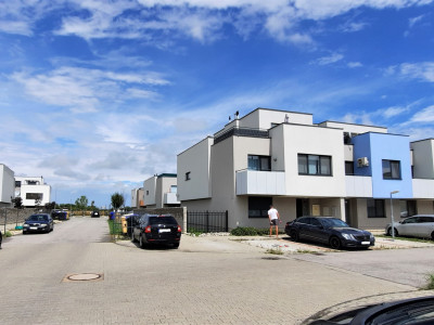 ZNÍŽENÁ CENA: PREDAJ: 3 I.BYT 58,64 M2 SO ZAHRADKOU 56,25 M2 SPOLU: 114,89 M2, V NOVOSTAVBE - HVIEZDOSLAVOV PRI BRATISLAVE, CENA: 179.990 €