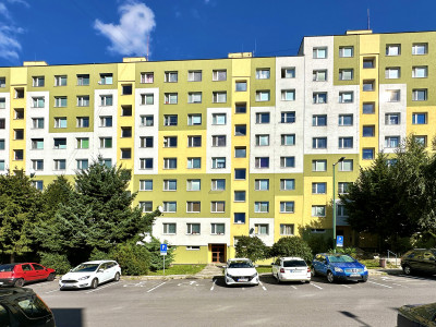 3 izbový zrekonštruovaný, slnečný byt v Banskej Štiavnici