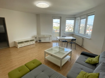 Prenájom 4 izb. byt 127m2 s loggiou 10m2 a garážou na Drotárskej ceste, BA I. Staré Mesto.