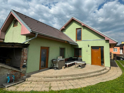 Rodinný dom Dvory nad Žitavou