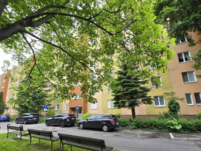 Predaj – 3,5 izbový slnečný byt s loggiou na Jesennej ulici – Ružinov – Ostredky BA II