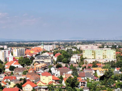 Hľadám 1 izbový byt v Šamoríne