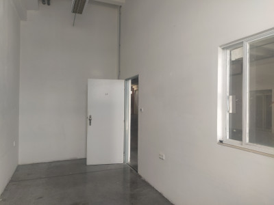 Prenájom 2 viacúčelové miestnosti s umývadlom 26,6 m2, Vajnorská ul., BA III., časť Jurajov dvor.