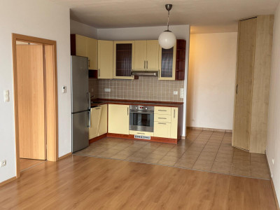 Bosákova - 2IB na prenájom