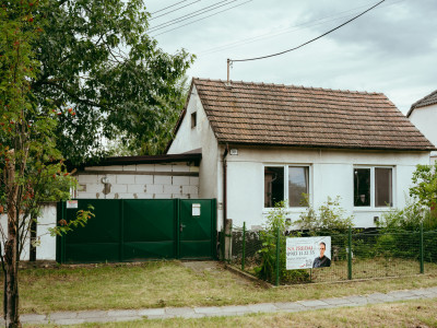 3i rodinný dom s novou prístavbou a so záhradou v meste Šaštín - Stráže