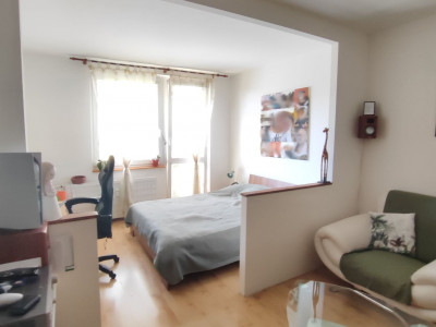 Na predaj štýlový 2-izbový byt s balkónom po rekonštrukcii – Nové Zámky