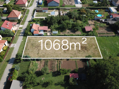 Stavebný pozemok v obci Poľný Kesov – ideálne miesto pre život aj investíciu!