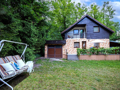 Murovaná chata v Harmónii obklopená prírodou pozemok 622 m2