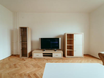 INVESTIČNÝ 3i BYT NA PREDAJ, M. NEŠPORA, HOLÍČ