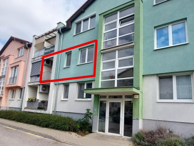 Vajnory - 3 izbový byt s loggiou, pivnicou a parkovaním