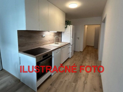 Na predaj priestranný 3-izbový holobyt - tehlová novostavba v meste Nesvady – 120 m2, 2 kúpeľne, výnimočný priestor mimo bytovky