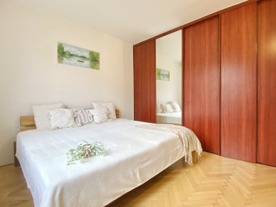 Prenájom Príjemný 3-izbový byt s balkónom a home office priestorom-Nitra Chrenová