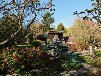 Stavebný pozemok Rača 399 m² – tichá lokalita pri lese, Pekná cesta, Bratislava