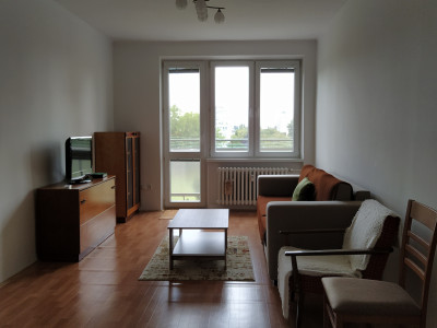 Prenájom rekonštr. 3 izb. byt 65m2 s balkónom 2m2 na Tokajíckej ul., BA II. Ružinov.