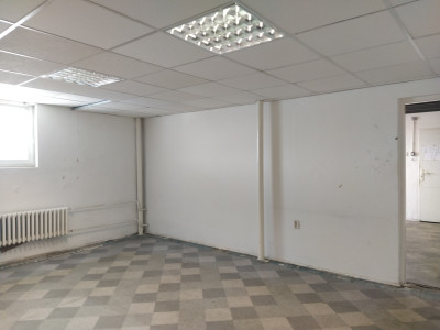 Prenájom dvojkancelária/ viacúčelové miestnosti s umývadlom 49 m2, ul. Stará Vajnorská, BA III., časť Jurajov dvor.