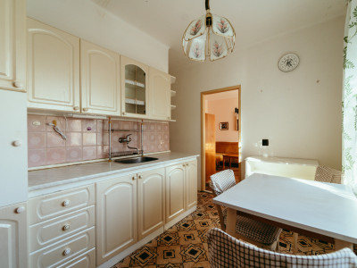 NA PRENÁJOM 2i BYT V MESTE HOLÍČ