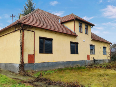 Exkluzívne: Rodinný dom s dvoma bytovými jednotkami, Zemné