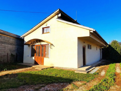 REZERVOVANÉ: EXKLUZÍVNE: RD Vinodol, 4-izbový, /Nitra 15km/