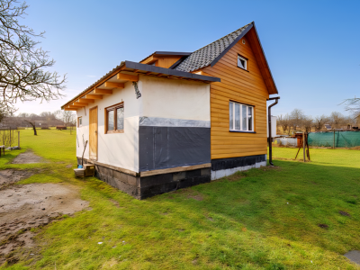 Štýlová drevenica v srdci Štiavnických vrchov – Kráľovce-Krnišov 20 minút od Banskej Štiavnice