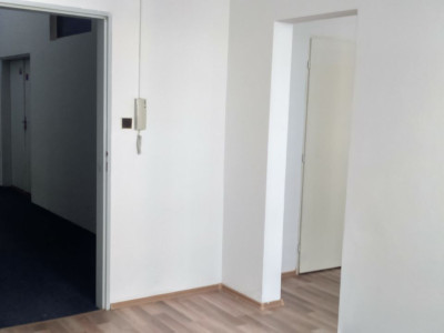 LEN 230.-€/ mesiac vrátane energií! Prenájom dvojkancelária 22m2, Pribišova ul., BA IV., Karlova Ves.