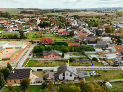 Stavebný pozemok v obci Čáry na Záhorí v tichej ulici