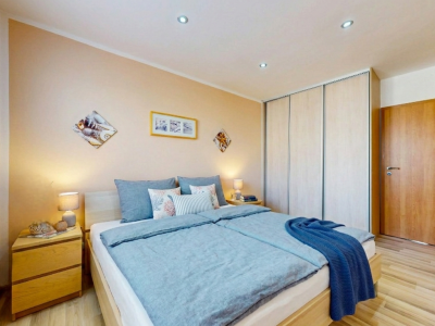 Kompletne zrekonštruovaný 3-izbový byt s krásnym výhľadom a parkovaním – top lokalita Hviezdoslavova