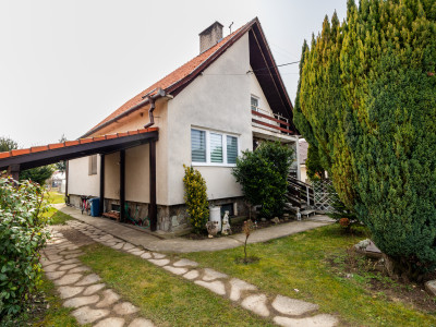 6-izbový rodinný dom s viacúčelovým veľkým pozemkom – Ivanka pri Nitre, len 10 minút od mesta Nitra