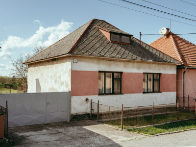 4i rodinný dom v obci Cerová v blízkosti Malých Karpát