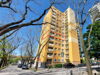 3 izbový byt s loggiou ul. Budyšínska - štvrť Tehelné pole  pri Trnavskom Mýte