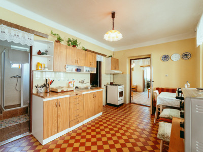 POCTIVÝ 4i TEHLOVÝ DOM V TOP PÔVODNOM STAVE, POZEMOK 1129m²