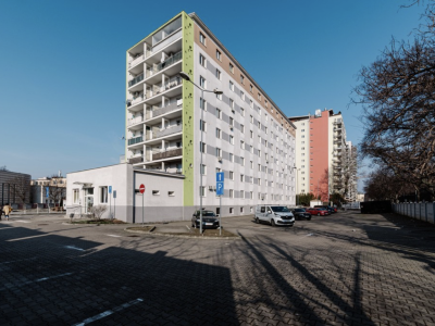 SVETLÝ ZARIADENÝ 2I BYT S LODŽIOU S VÝHĽADOM NA HRAD | NIVY