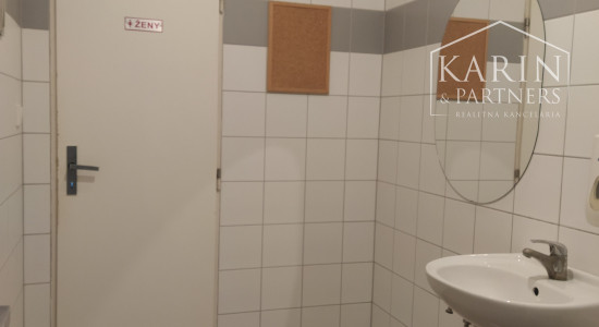 Prenájom 2 viacúčelové miestnosti 24 m2 s parkovaním, Agátová ul., Dúbravka, BA IV.