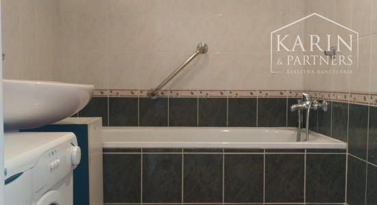 Prenájom 2 izb. byt 44,3m2 so samostatnou kuchyňou a kumbálom, Medená ul., BA I. Staré Mesto.