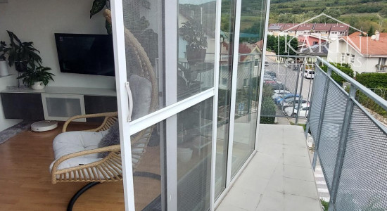 2 izbový  zariadený byt vo Svätom Jure len 14 km od Bratislavy