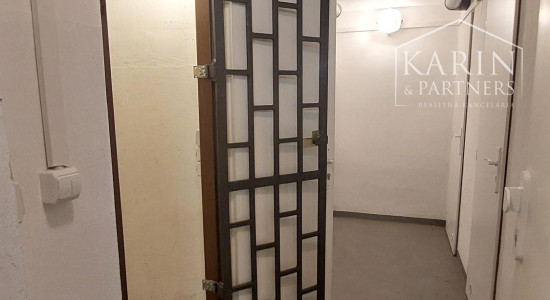 Vajnory - 3 izbový byt s loggiou, pivnicou  a parkovaním