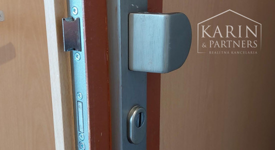 REZERVOVANÉ - 3 izbový mezanínový byt v Senci