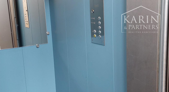 REZERVOVANÉ - 3 izbový mezanínový byt v Senci