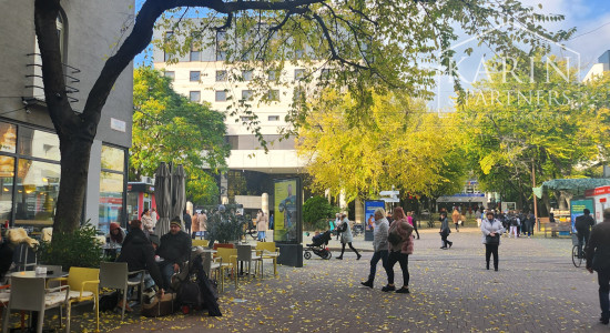 PRENÁJOM - Prémiové nebytové priestory s výkladmi do ulice v centre Bratislavy - BA I