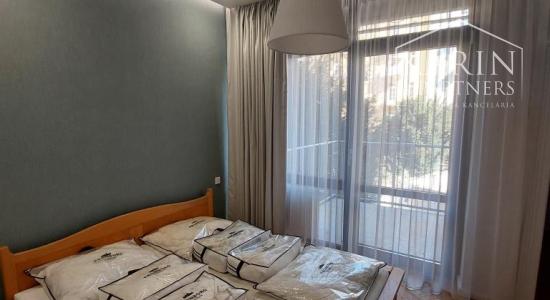 Staré Mesto - veľkometrážny reprezentatívny byt 167 m2, ul. Cintorínska