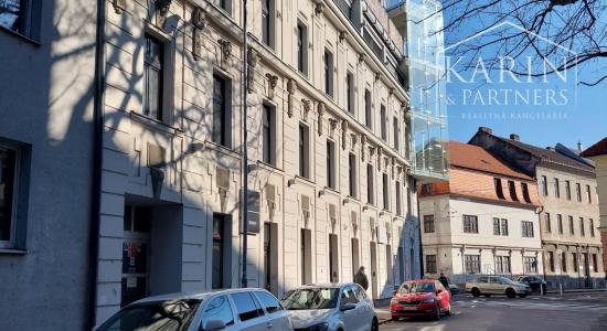 Staré Mesto - veľkometrážny reprezentatívny byt 167 m2, ul. Cintorínska