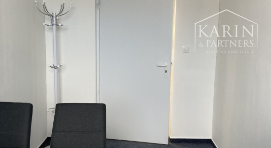 Prenájom klimatizovaná kancelária 11 m2, ul. Polianky, BA IV., Dúbravka