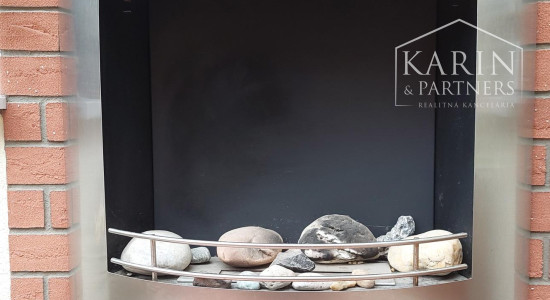 Rodinný dom s atmosférou  - 5 izieb, záhrada, bazén, parkovanie