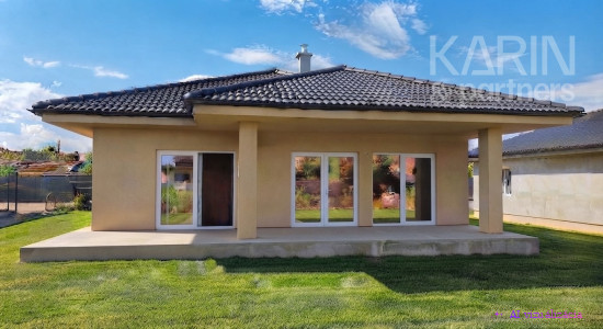 Exkluzívna novostavba: Moderný rodinný dom s výbornou dispozíciou a možnosťou dokončenia podľa vlastných predstáv