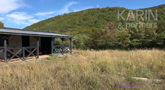 EXKLUZÍVNA FARMA NA SAMOTE – 33 000 m², NOVOSTAVBA DOMU, ABSOLÚTNE SÚKROMIE | HORNÉ PLACHTINCE | OKRES VEĽKÝ KRTÍŠ