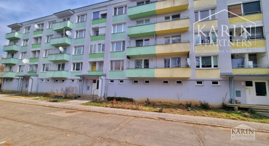 HĽADÁME NA KÚPU 2 ALEBO 3 IZBOVÝ BYT