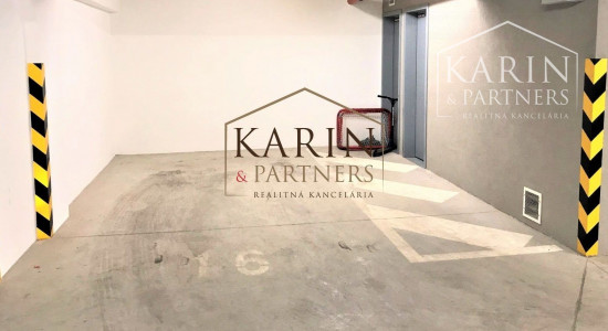 KÚPA - PARKOVACIE MIESTO - BRATISLAVA - ŽILINSKÁ UL. - CENA: DOHODOU (HOTOVOSŤ)