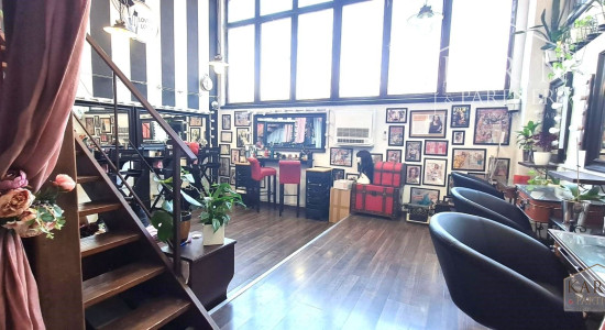 Prenájom / odstúpenie – ateliér / salón krásy s bývaním, Ružinov (BA II)