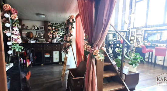 Prenájom / odstúpenie – ateliér / salón krásy s bývaním, Ružinov (BA II)