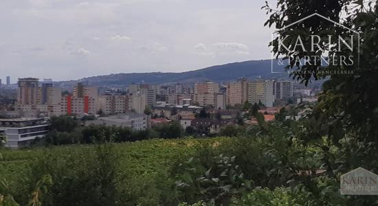 NA PREDAJ  POZEMOK NA INVESTÍCIU BRATISLAVA –RAČA , KAMILKOVÁ UL.